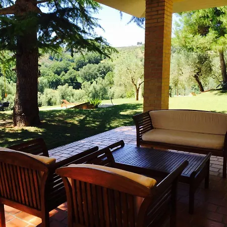 Villas Country Helenia Collecorvino