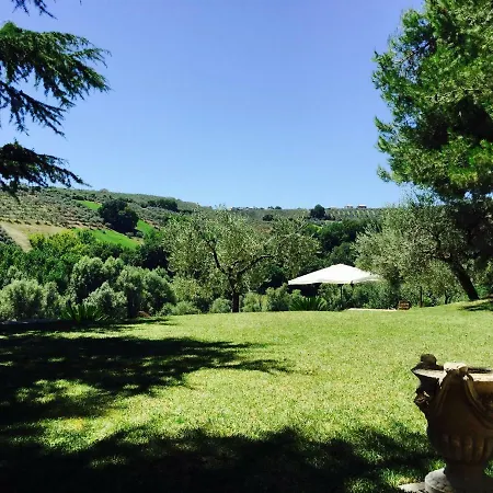 Villas Country Helenia Collecorvino